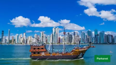 parksnet-imagem-galeria-ingresso-barco-pirata-bc-em-balneario-camboriu-6802b0ae69271_1.webp
