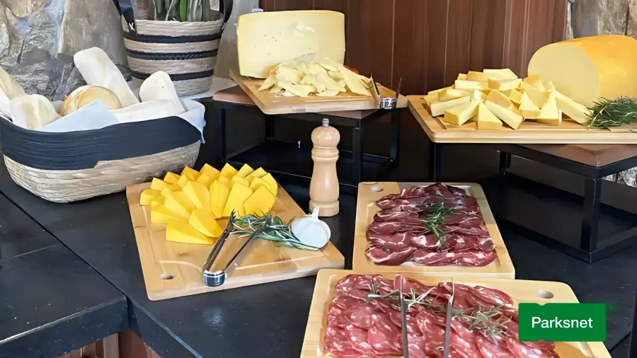 parksnet-imagem-galeria-ingresso-campo-e-vinho-buffet-690572c0d289d_0.webp