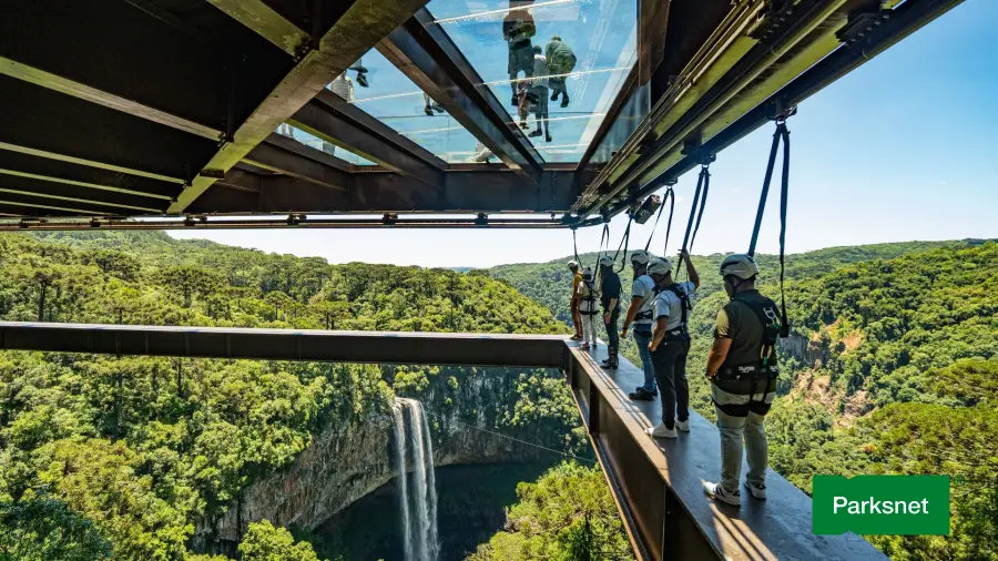 parksnet-imagem-galeria-ingresso-parque-do-caracol-canela-serra-gaucha-695404a6ef377_3.webp